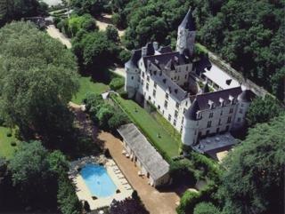 Chateau De Hotel 4*