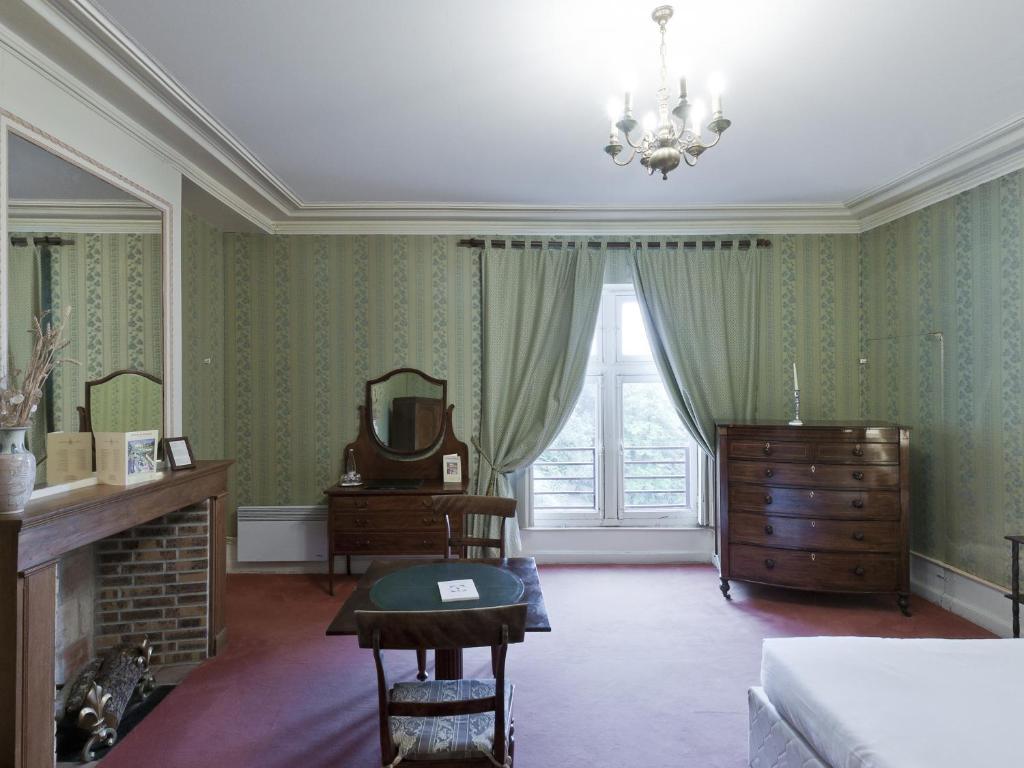 Chateau De 4*