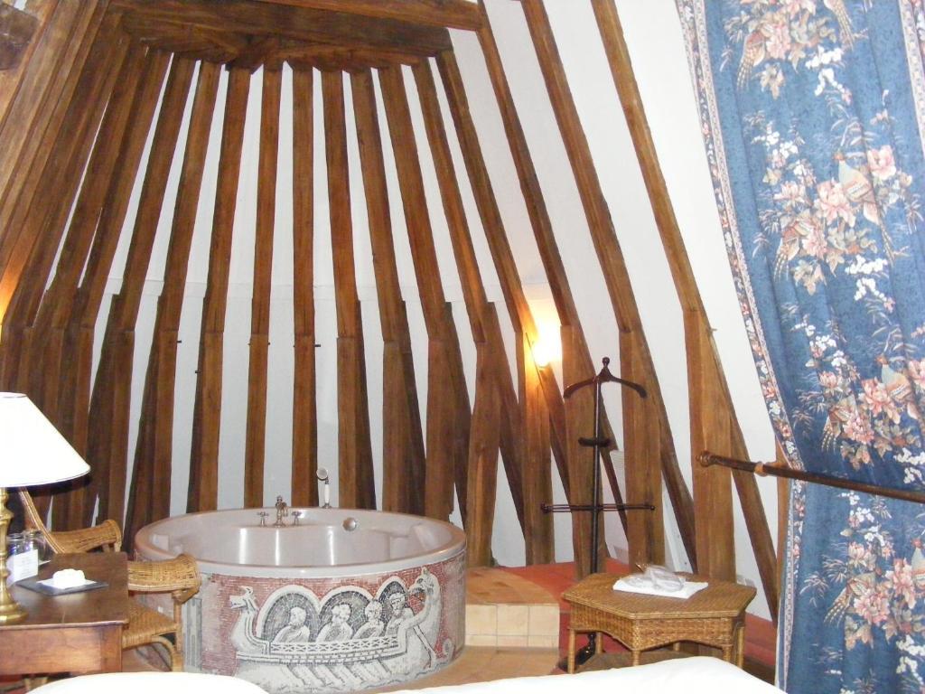 Chateau De 4*
